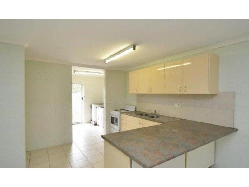 1/4 Barrallier Close, Cranbrook QLD 4814