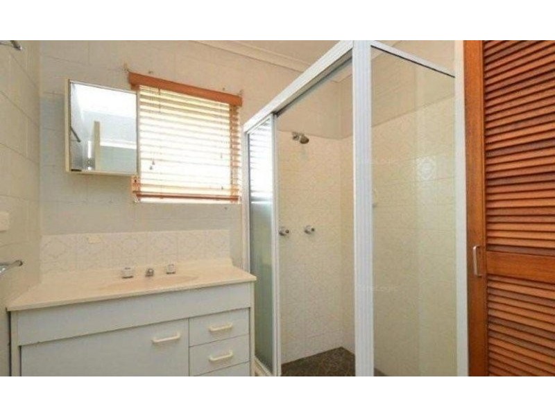 1/4 Barrallier Close, Cranbrook QLD 4814