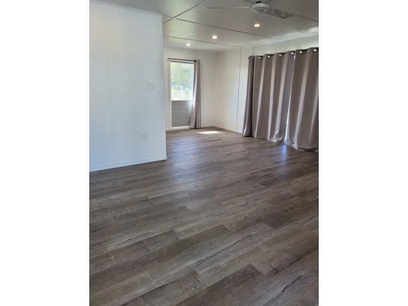 26 Hivers Street, Vincent QLD 4814