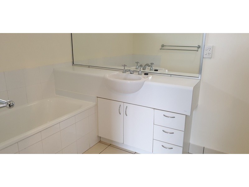 1/62 Bridgewater Drive, Condon QLD 4815