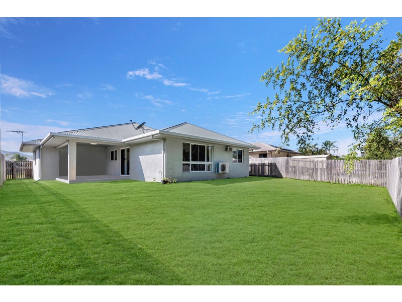 15 Firetail Pocket, Kelso QLD 4815