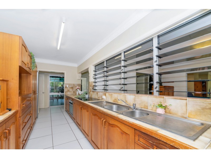 8 Lupin Court, Annandale QLD 4814