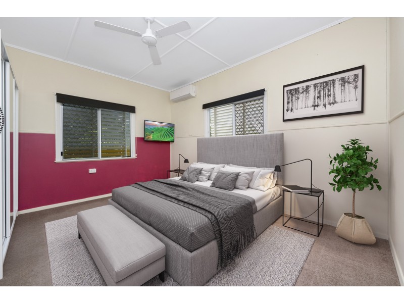 45 Hughes Street, Hermit Park QLD 4812