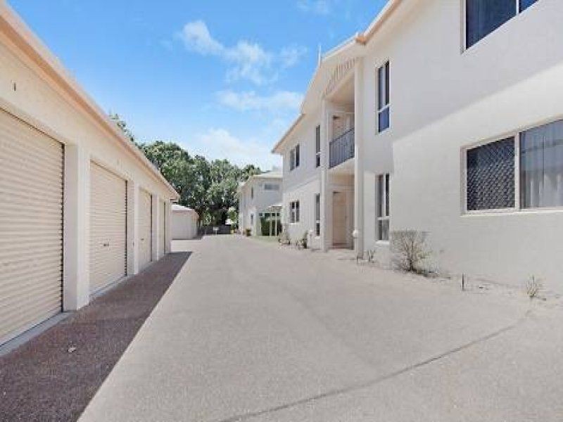 1/2 Macrossan Street, South Townsville QLD 4810