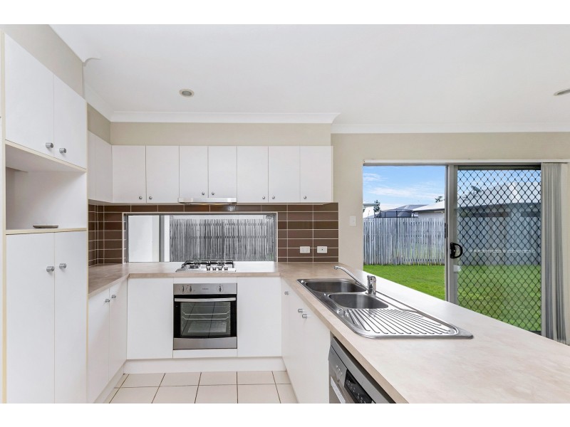 36 River Parks Boulevard, Kelso QLD 4815