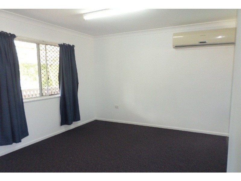 19 Valencia Street, Kirwan QLD 4817