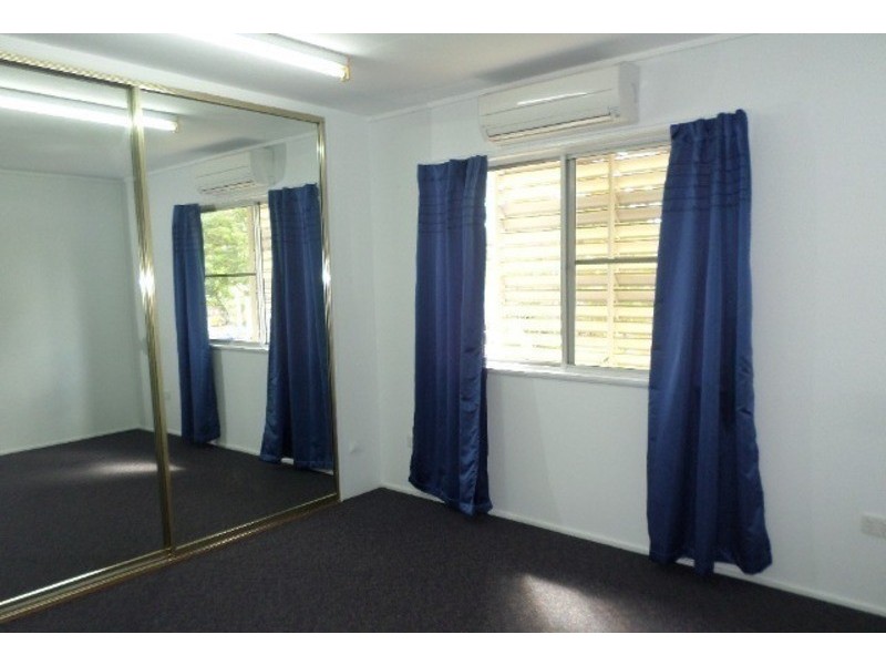 19 Valencia Street, Kirwan QLD 4817