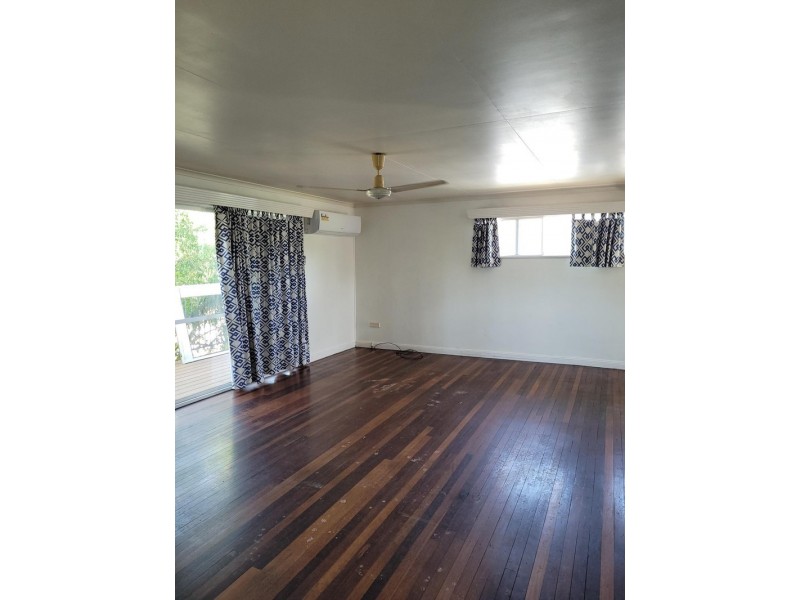 28 Sonia Street, Rasmussen QLD 4815