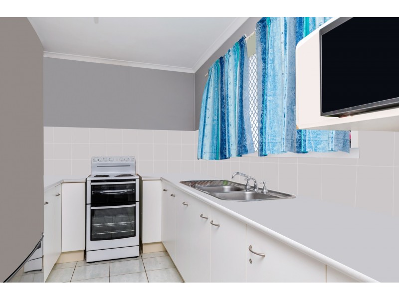 8 Josephine Crescent, Rasmussen QLD 4815