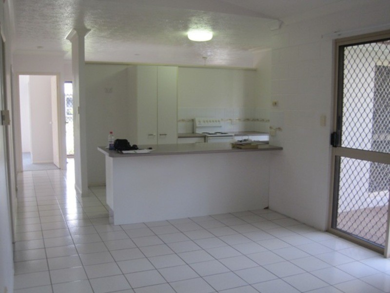 9 Jewel Court, Rasmussen QLD 4815