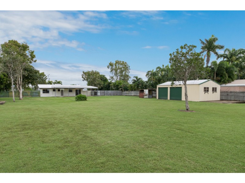 143 Mount Low Parkway, Mount Low QLD 4818