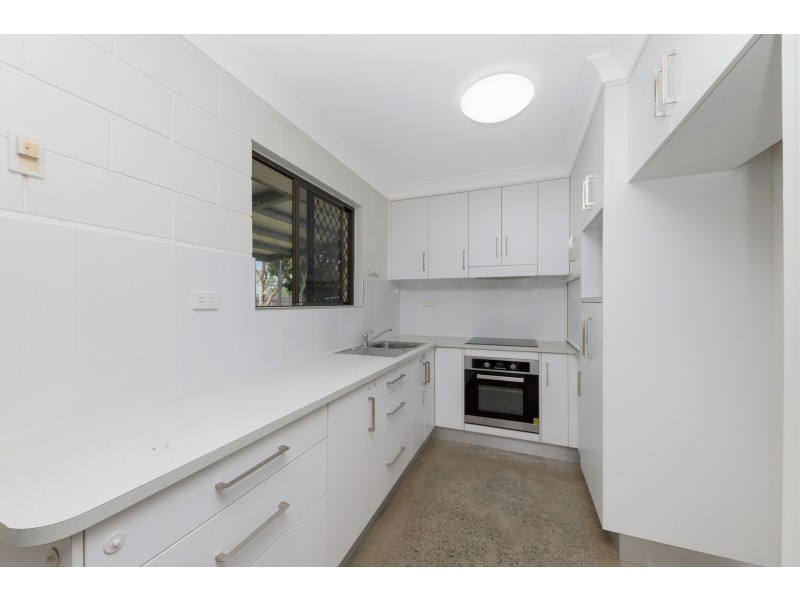 143 Mount Low Parkway, Mount Low QLD 4818