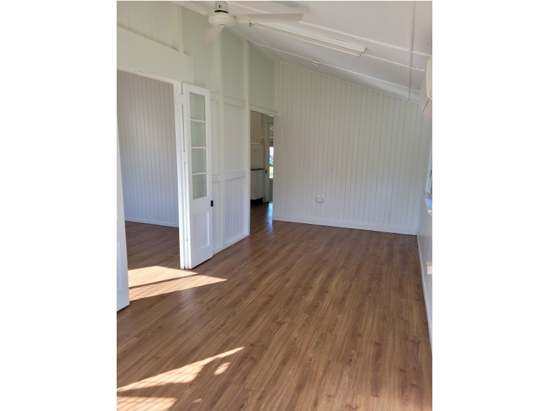 4 O’Reilly Street, Mundingburra QLD 4812