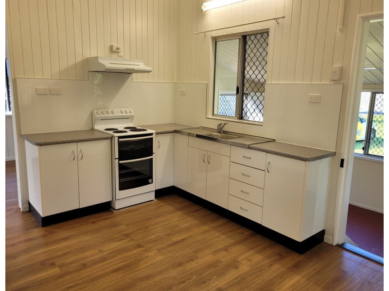 4 O’Reilly Street, Mundingburra QLD 4812