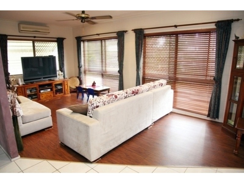 20 Corveth Street, Kirwan QLD 4817