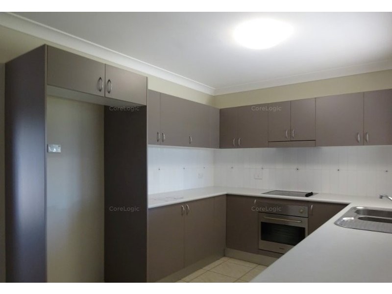 54 Kinnardy Street, Burdell QLD 4818