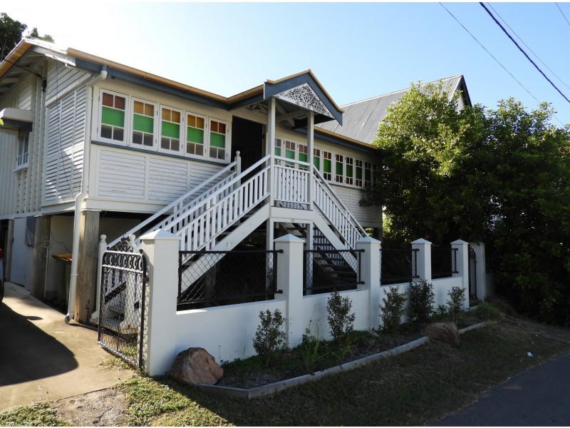 11 Fletcher Street, Townsville City QLD 4810