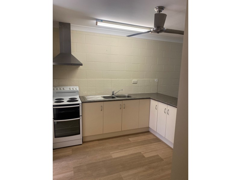 1/159 Mill Drive, Kirwan QLD 4817