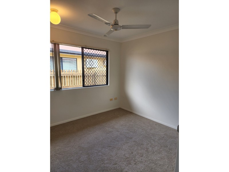 10 Pinnata Place, Kirwan QLD 4817