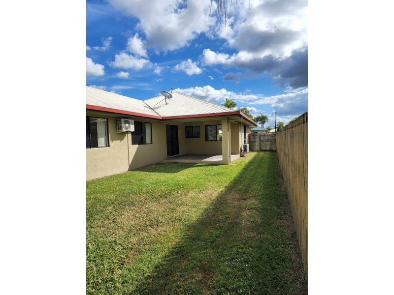 10 Pinnata Place, Kirwan QLD 4817