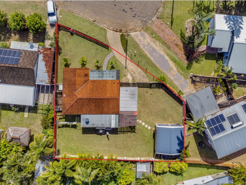 13 Naples Court, Kelso QLD 4815