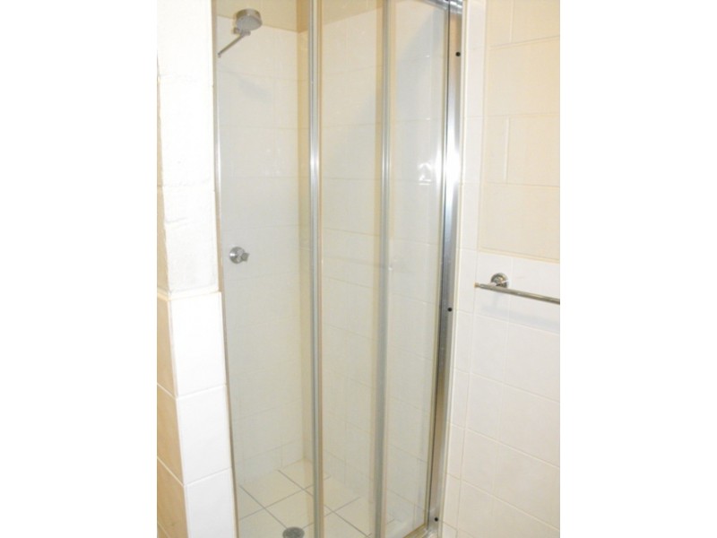 4/18 Kitchener Road, Pimlico QLD 4812