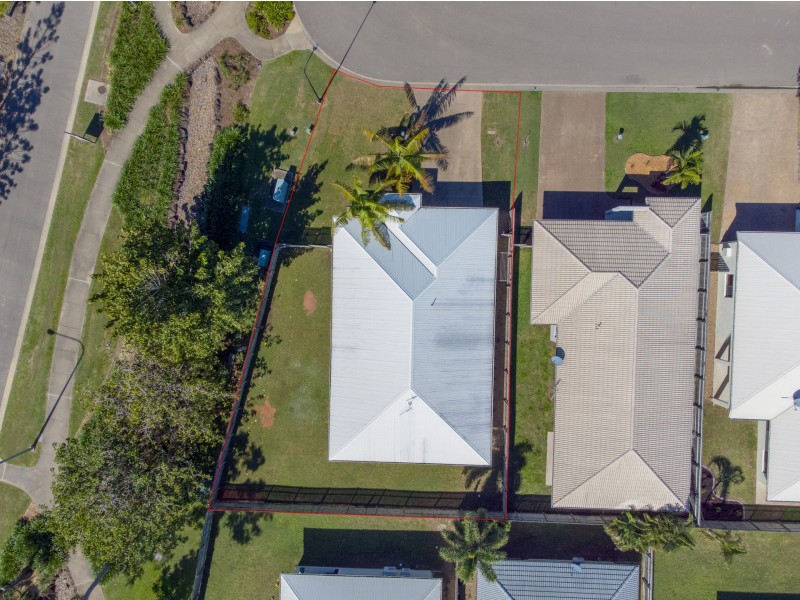 16 Skardon Place, Kelso QLD 4815