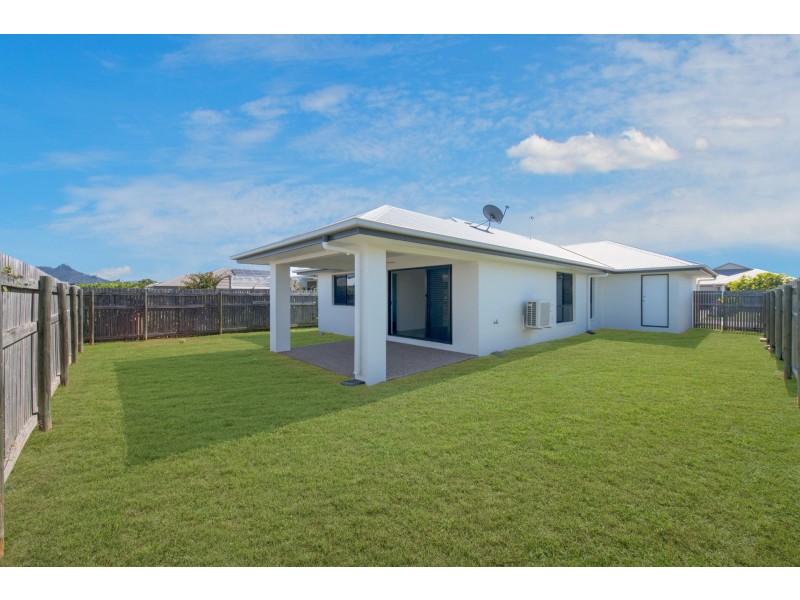 3 Tooma Lane, Kelso QLD 4815