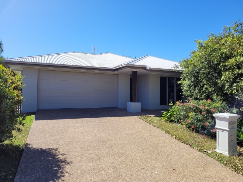 11 Derwent Circuit, Kelso QLD 4815
