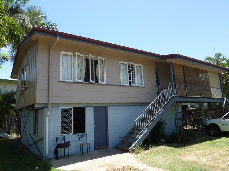 170 Charles Street, Cranbrook QLD 4814