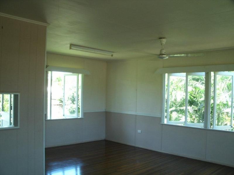 170 Charles Street, Cranbrook QLD 4814