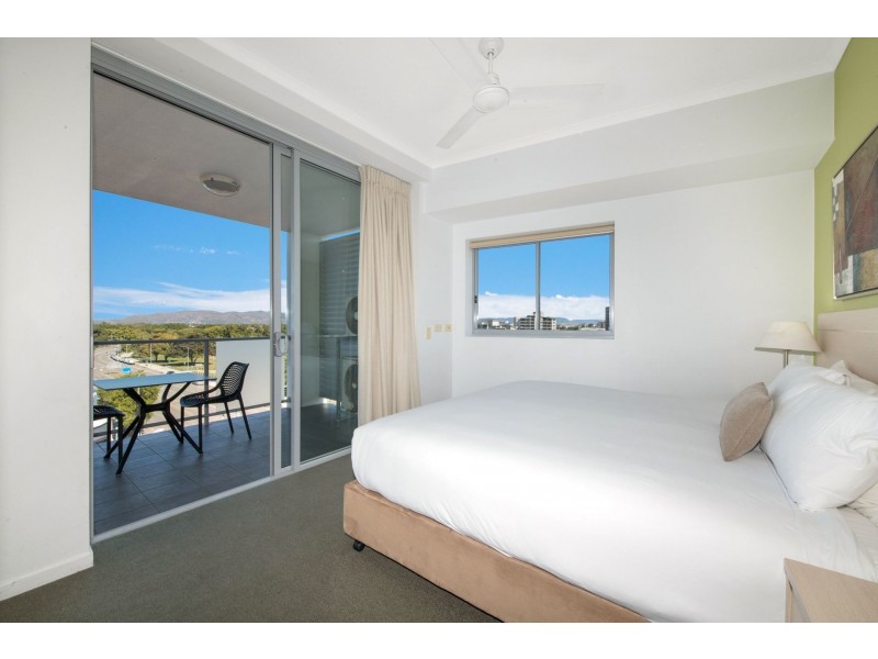 611/2 Dibbs Street, South Townsville QLD 4810