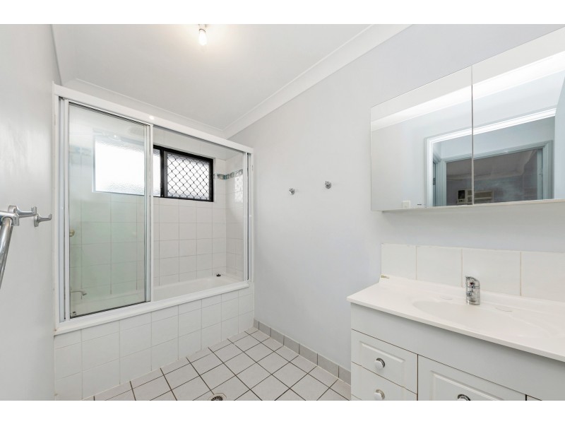 4 Kookaburra Court, Condon QLD 4815