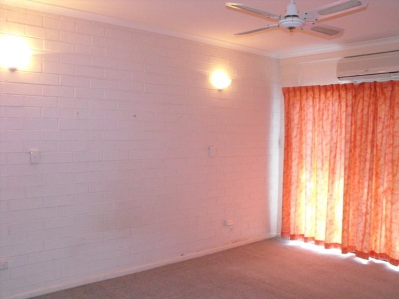 8/15-17 Tyack Street, Rosslea QLD 4812