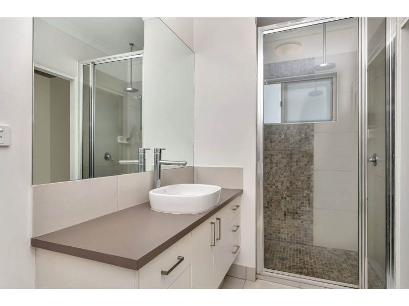 319-325 Williams Road, Alligator Creek QLD 4816