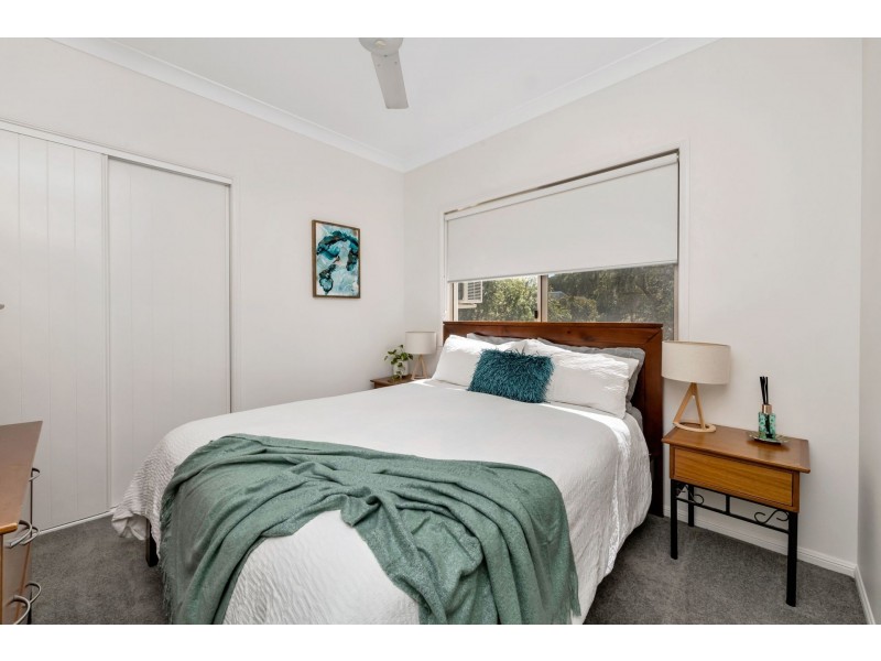 319-325 Williams Road, Alligator Creek QLD 4816