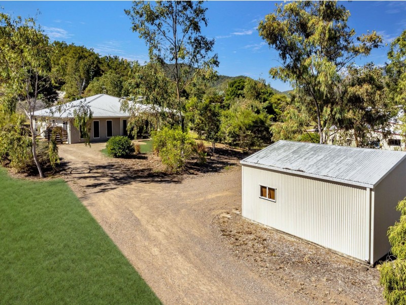 319-325 Williams Road, Alligator Creek QLD 4816