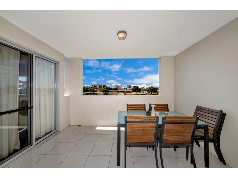38/11-17 Stanley Street, Townsville City QLD 4810