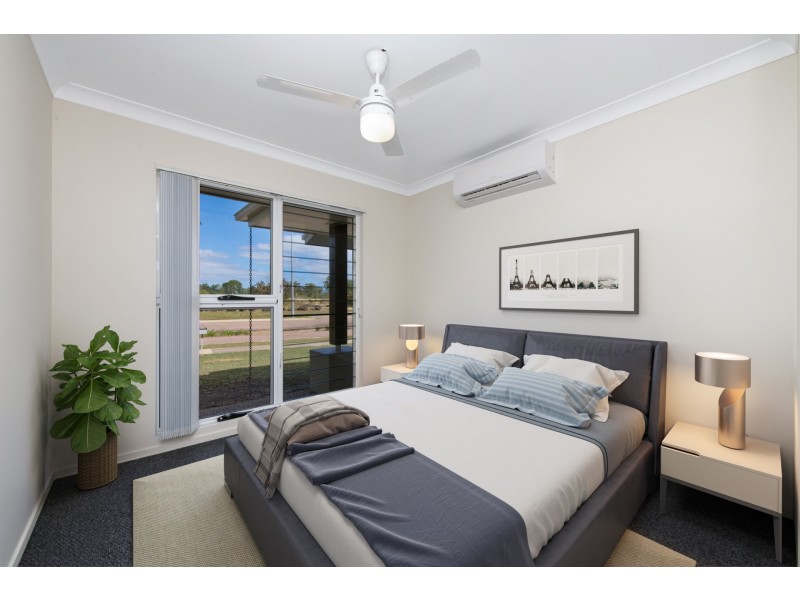 28 Riverparks Boulevard, Kelso QLD 4815