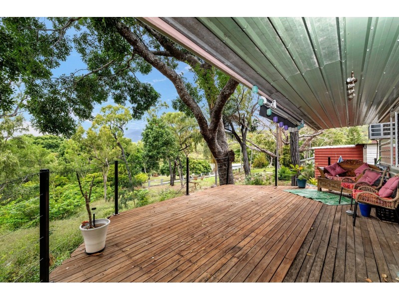 36 Mount Elliott Drive, Alligator Creek QLD 4816