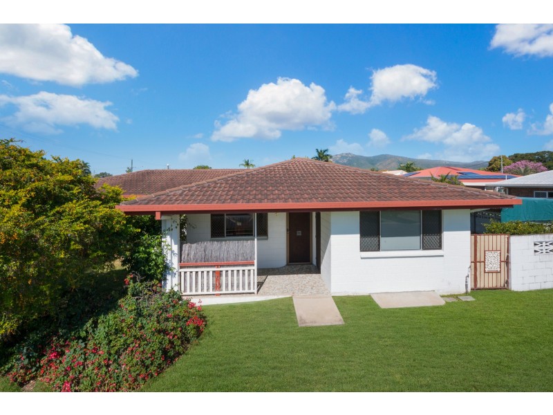 38 Wandella Crescent, Cranbrook QLD 4814