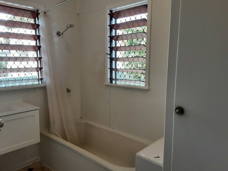 60A Ross River Road, Mundingburra QLD 4812