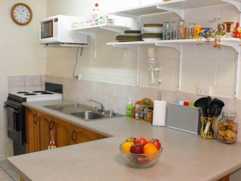 4/37 Ralston Street, West End QLD 4810