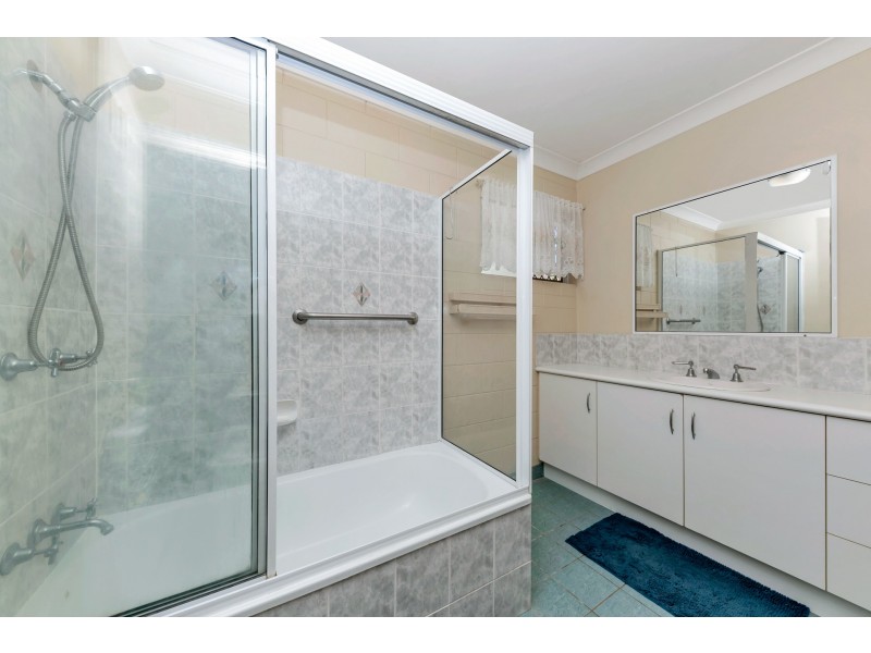 8 Walsh Street, Wulguru QLD 4811