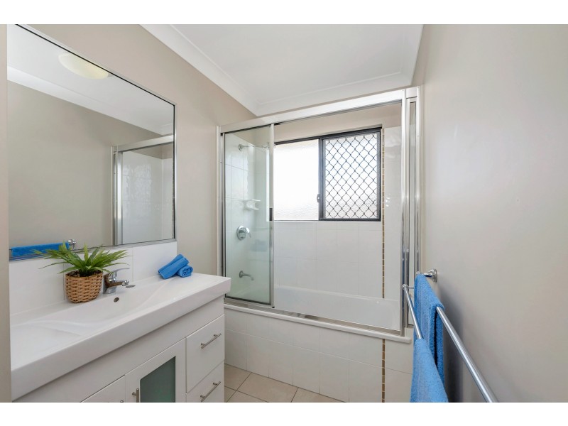 14 Lansing Street, Mount Louisa QLD 4814