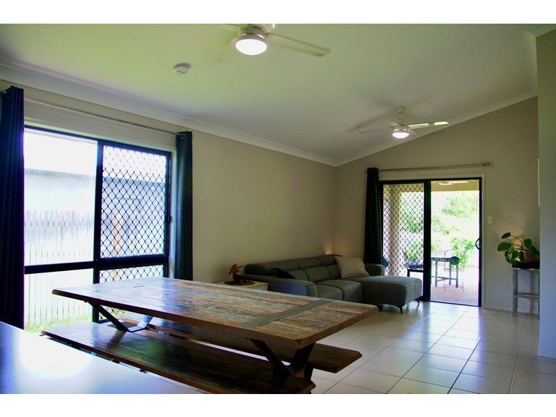 4 Elford Place, Mount Louisa QLD 4814