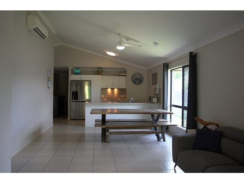 4 Elford Place, Mount Louisa QLD 4814