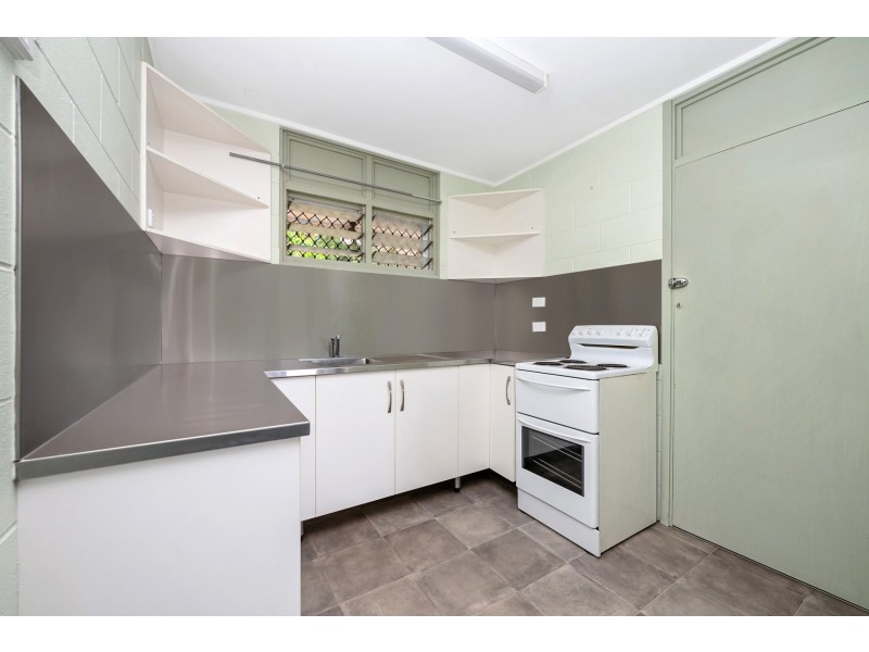 305 Stuart Drive, Wulguru QLD 4811