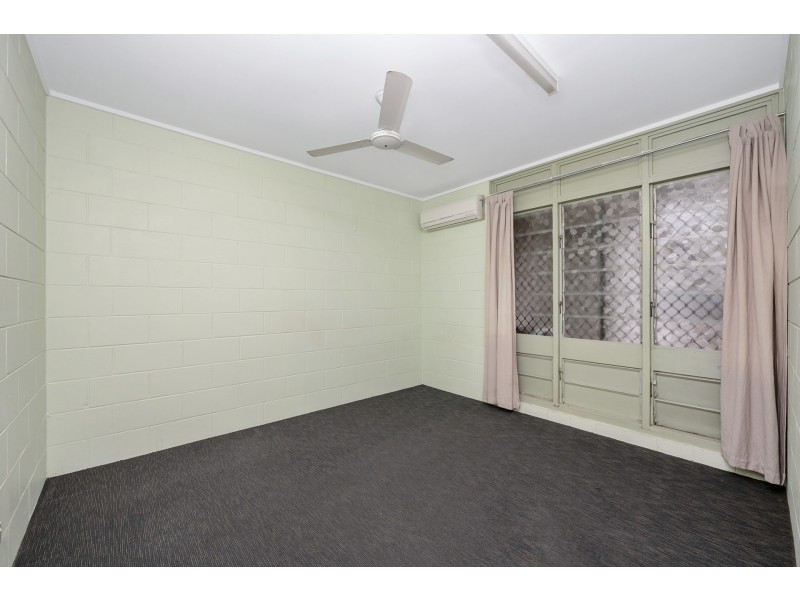 305 Stuart Drive, Wulguru QLD 4811