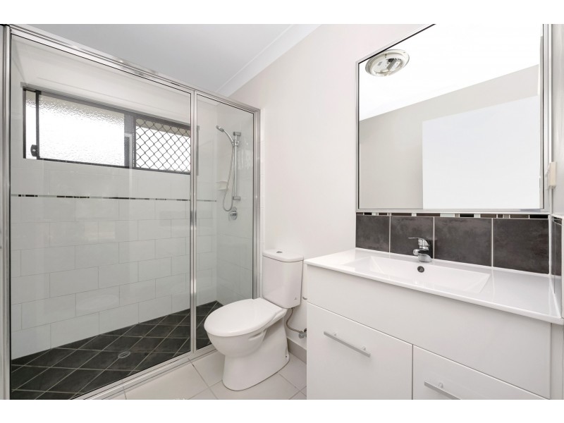 13 Lansing Street, Mount Louisa QLD 4814